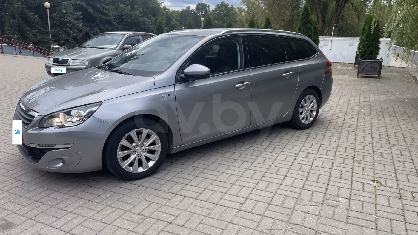 Peugeot 308 фото 3