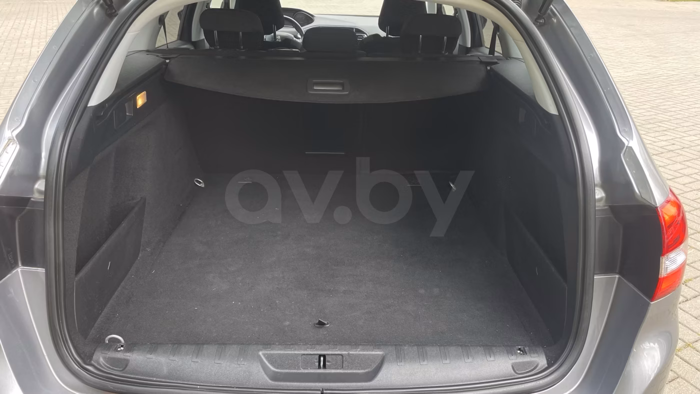 Peugeot 308 фото 8