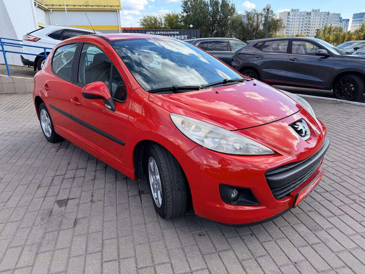 Peugeot 207 фото 5