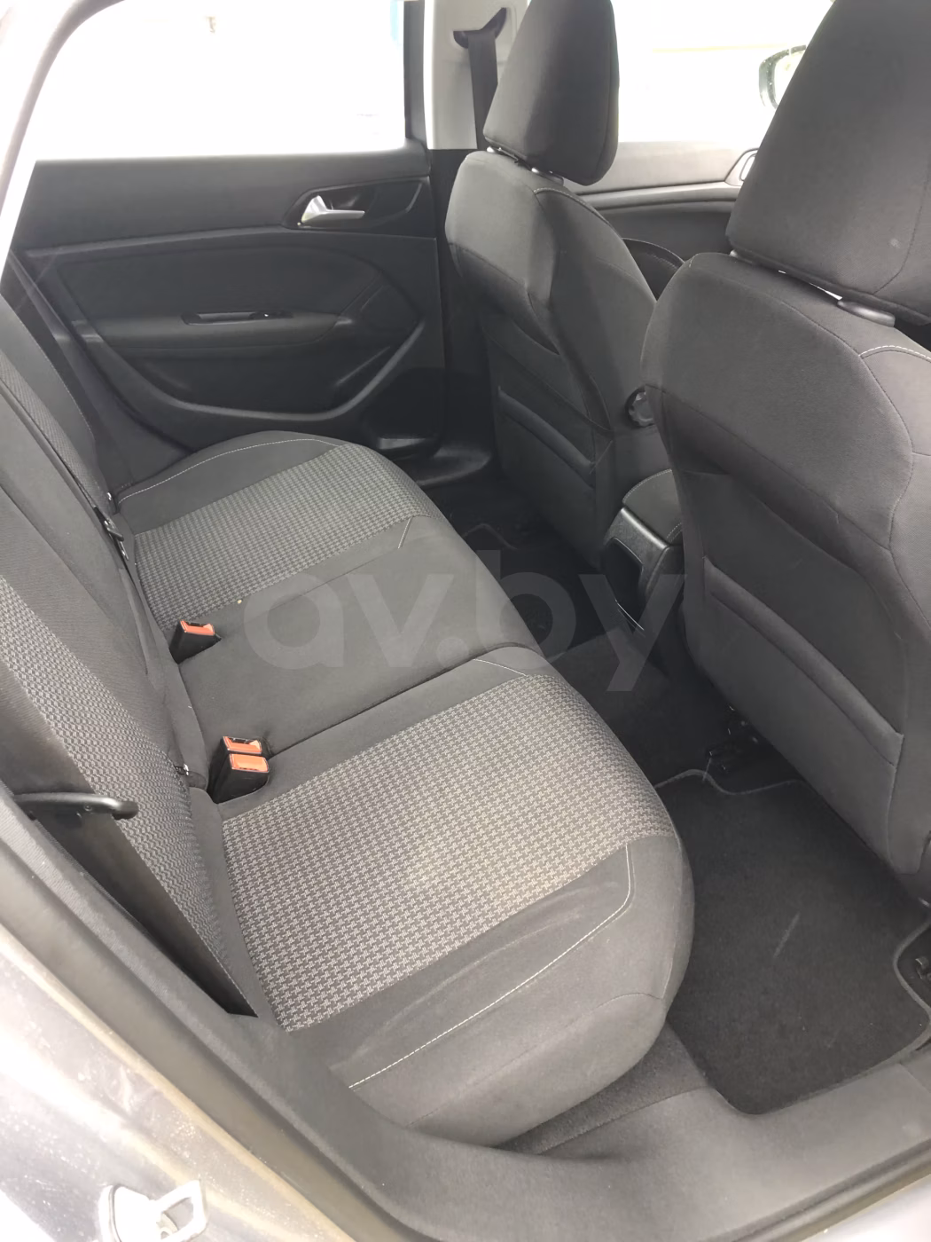Peugeot 308 фото 9