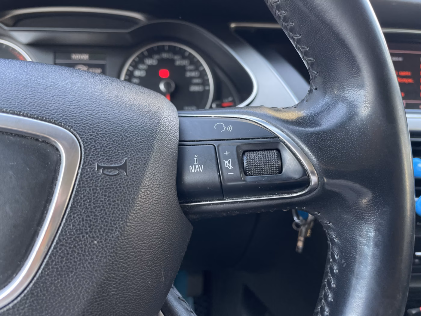Audi A4 фото 22