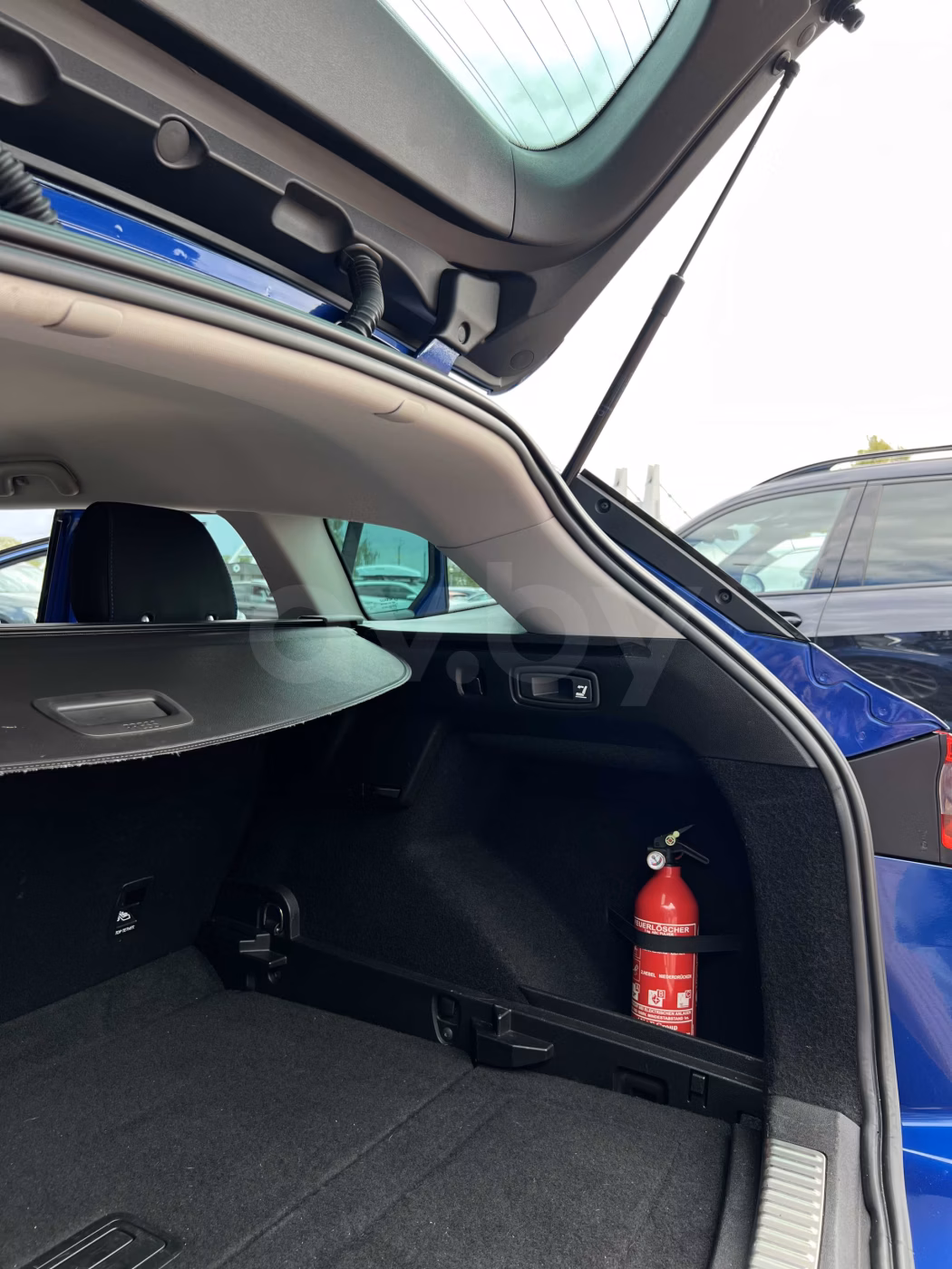 Renault Megane фото 8