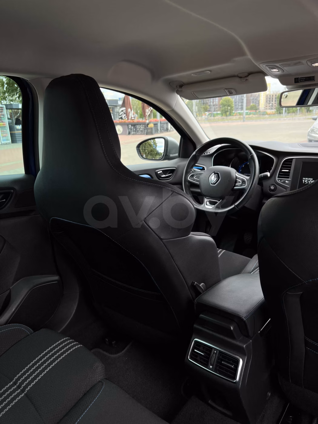 Renault Megane фото 13