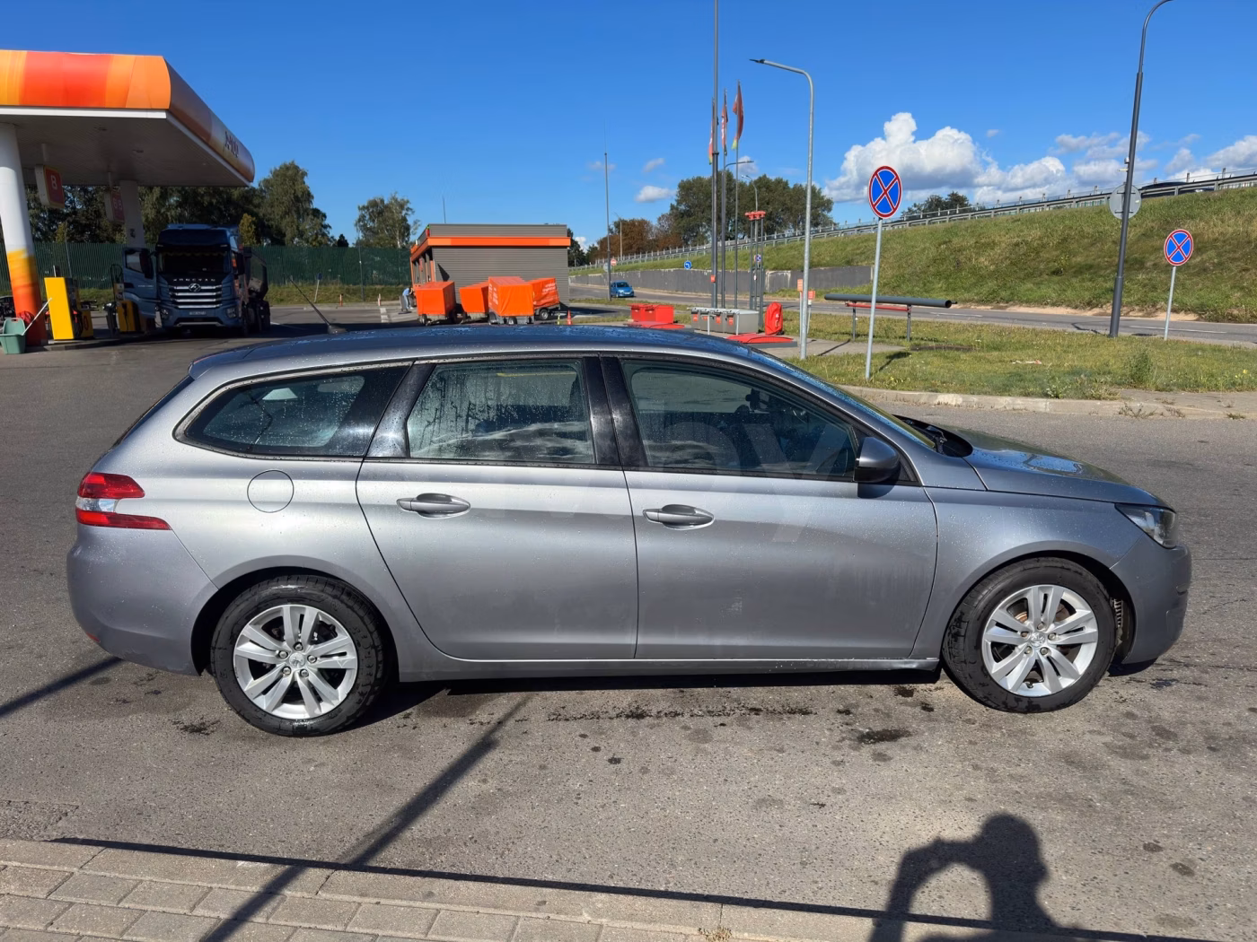 Peugeot 308 фото 2