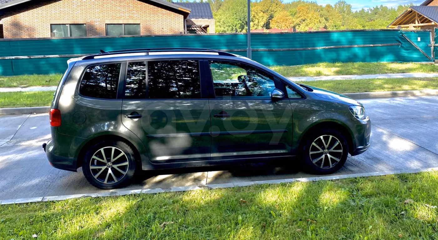 Volkswagen Touran фото 4