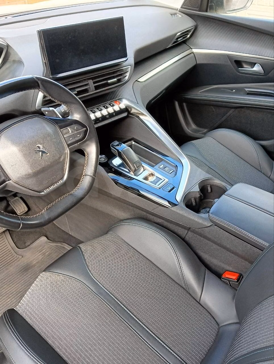 Peugeot 3008 фото 12