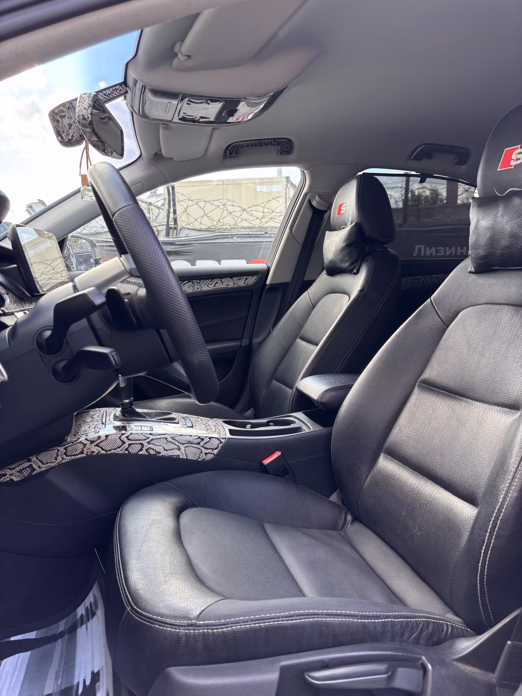 Audi A4 фото 8