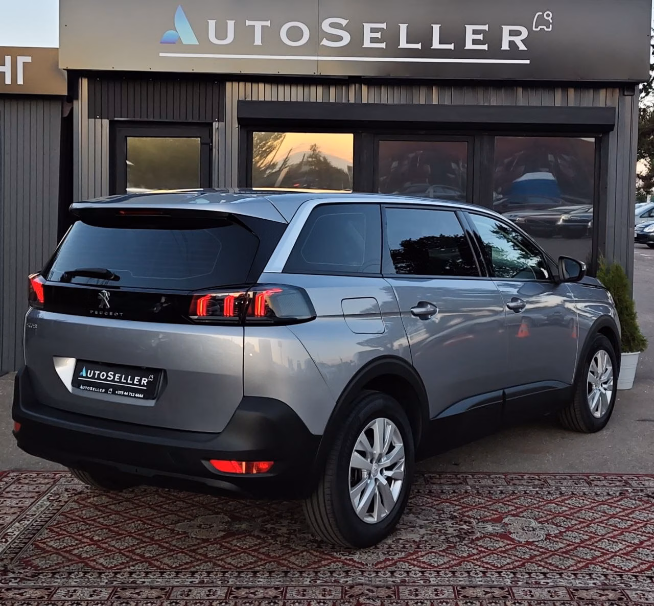 Peugeot 5008 фото 6
