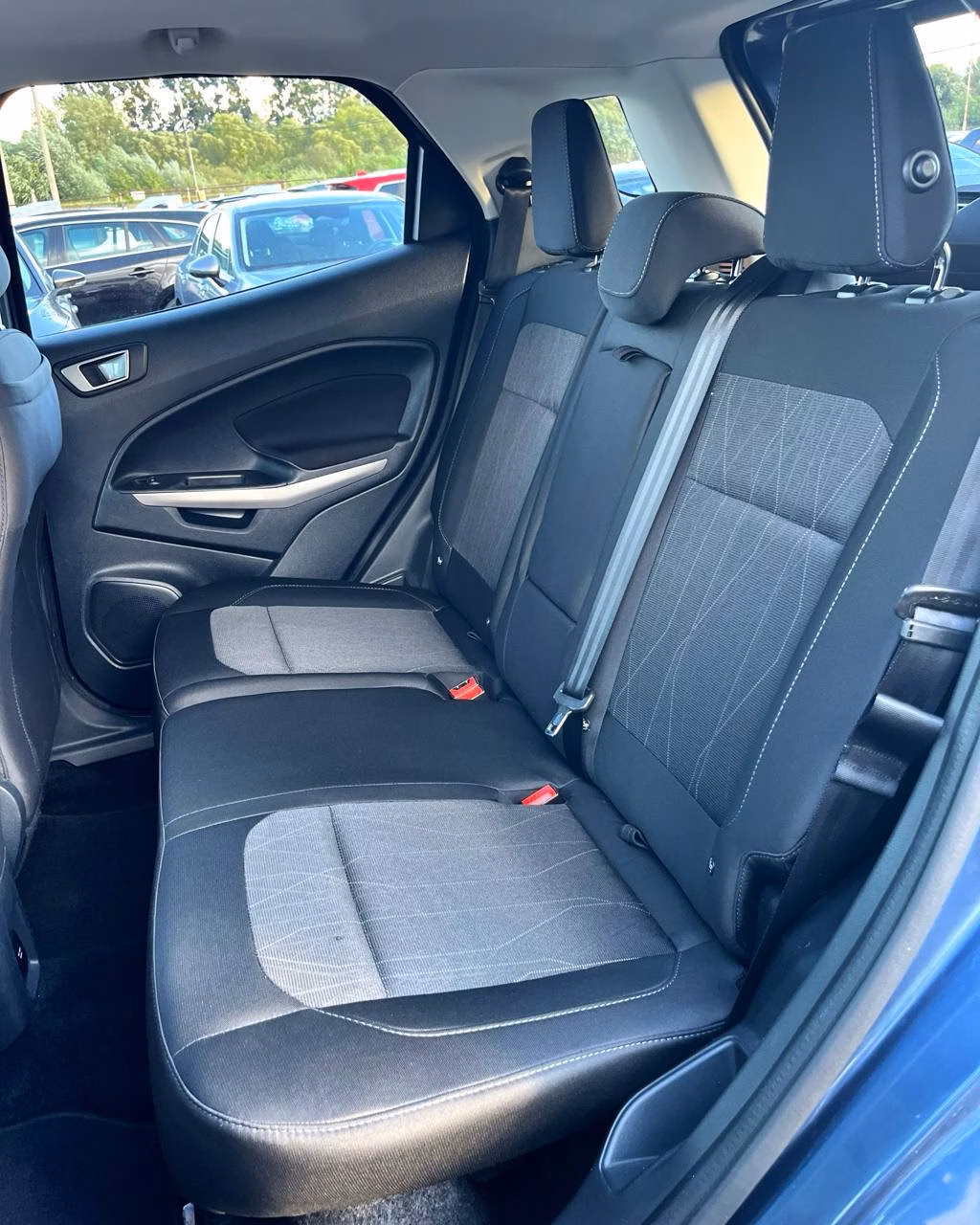 Ford EcoSport фото 14