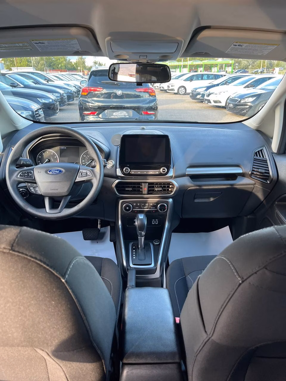 Ford EcoSport фото 15