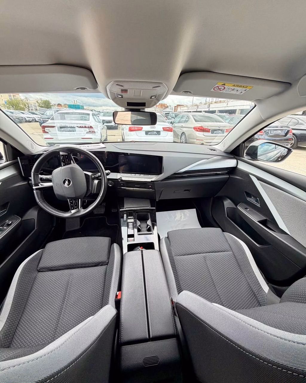 Opel Astra фото 9