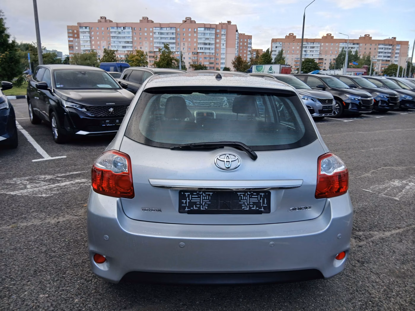 Toyota Auris фото 11