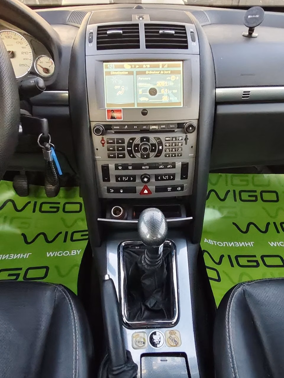 Peugeot 407 фото 12
