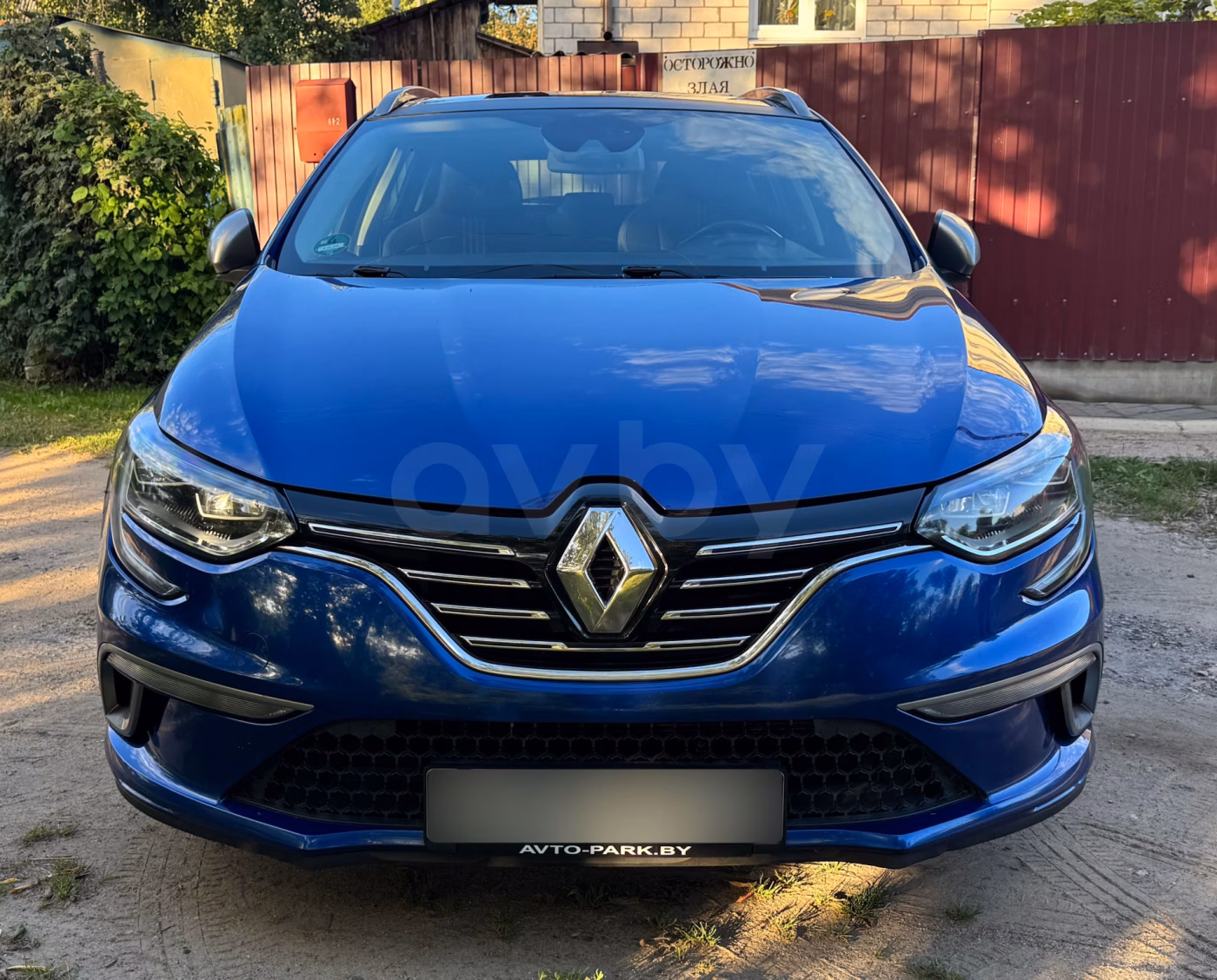 Renault Megane фото 2