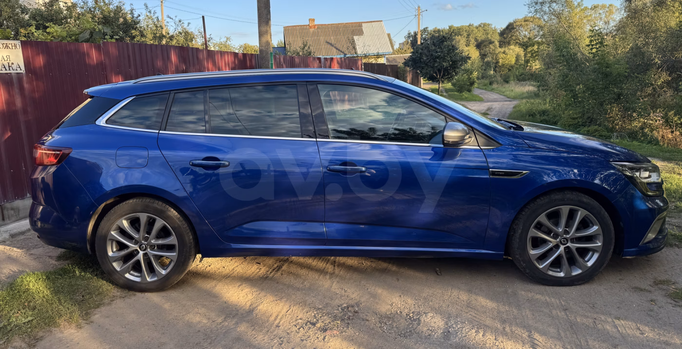 Renault Megane фото 16