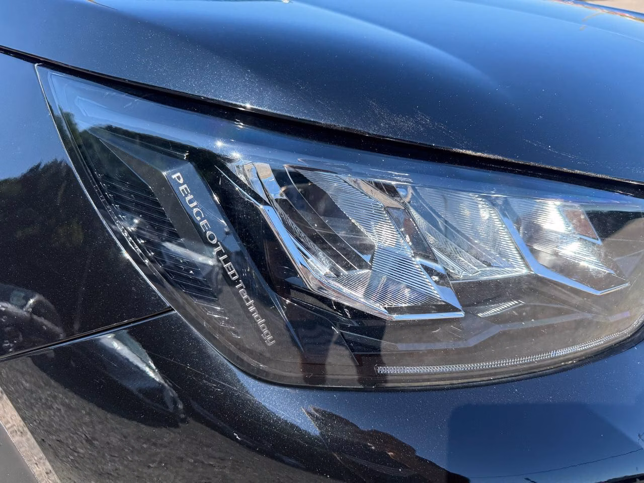 Peugeot 2008 фото 13