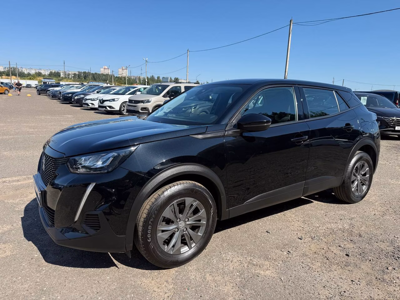 Peugeot 2008 фото 8