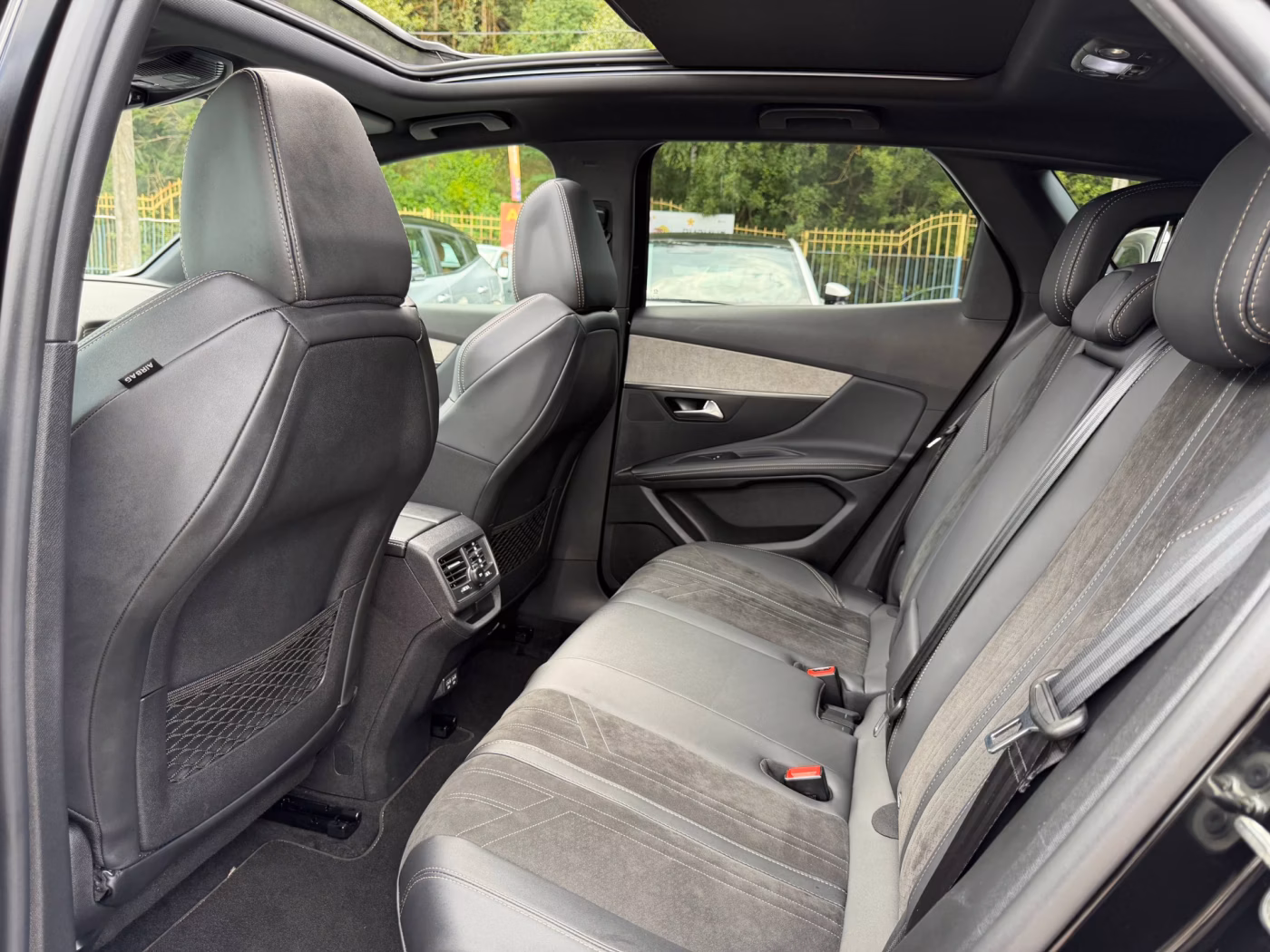 Peugeot 3008 фото 13