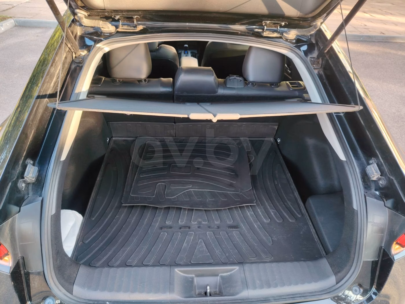 Toyota Prius фото 13