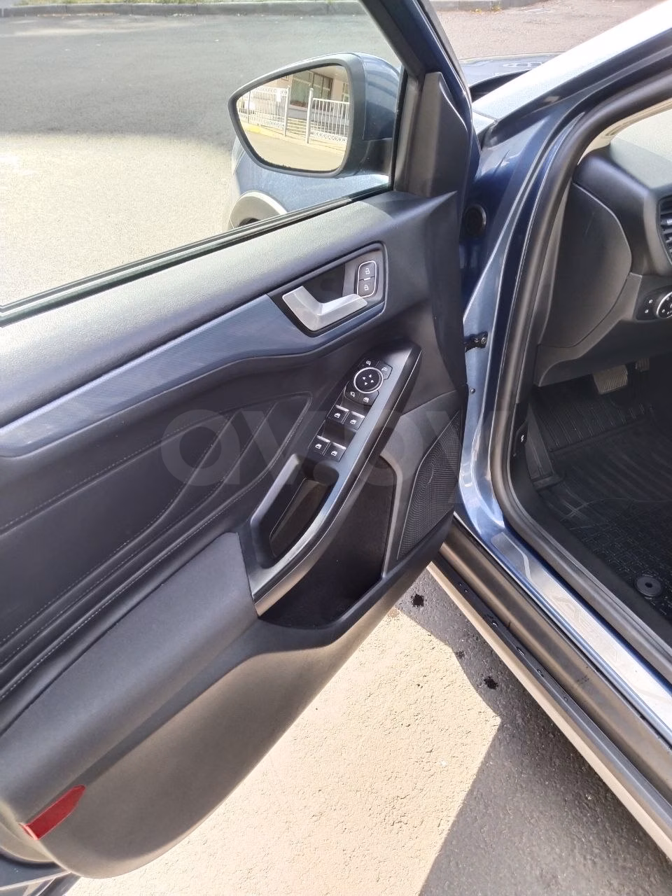 Ford Focus Active фото 8