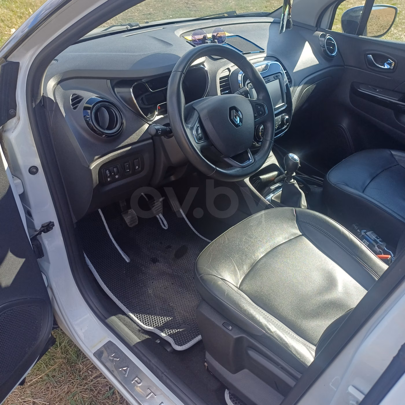Renault Kaptur фото 7