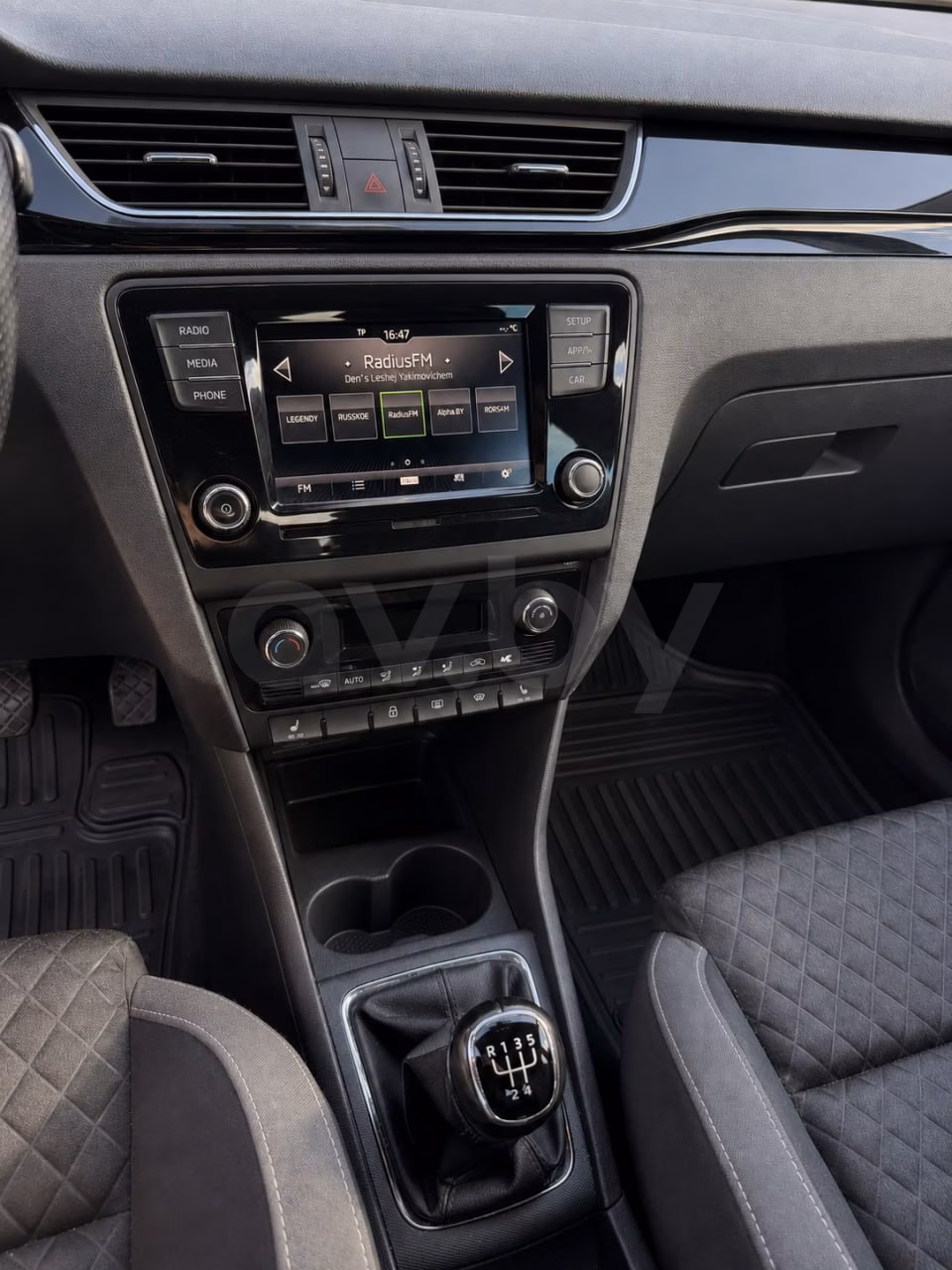 Skoda Rapid фото 12