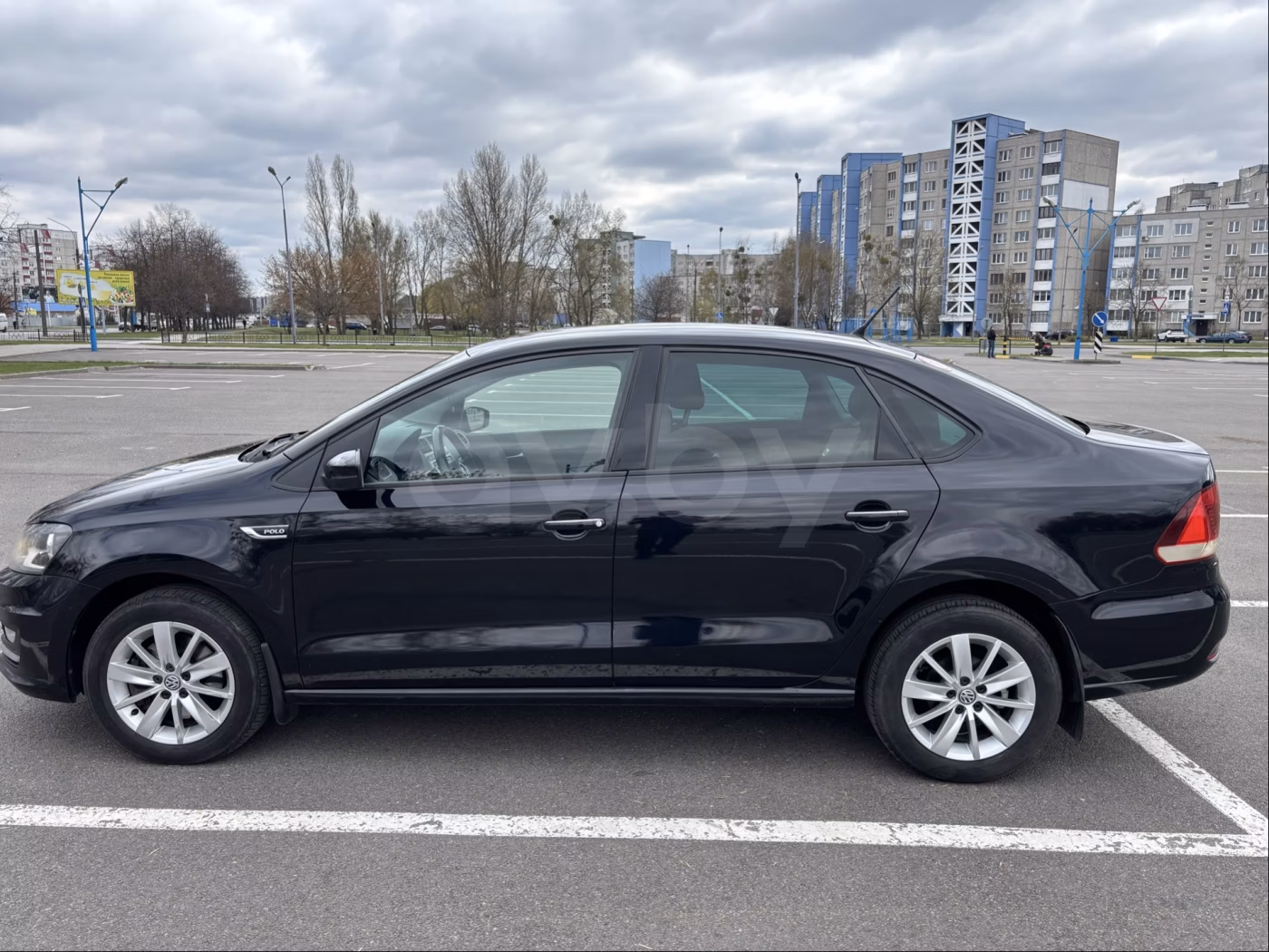 Volkswagen Polo Sedan фото 5