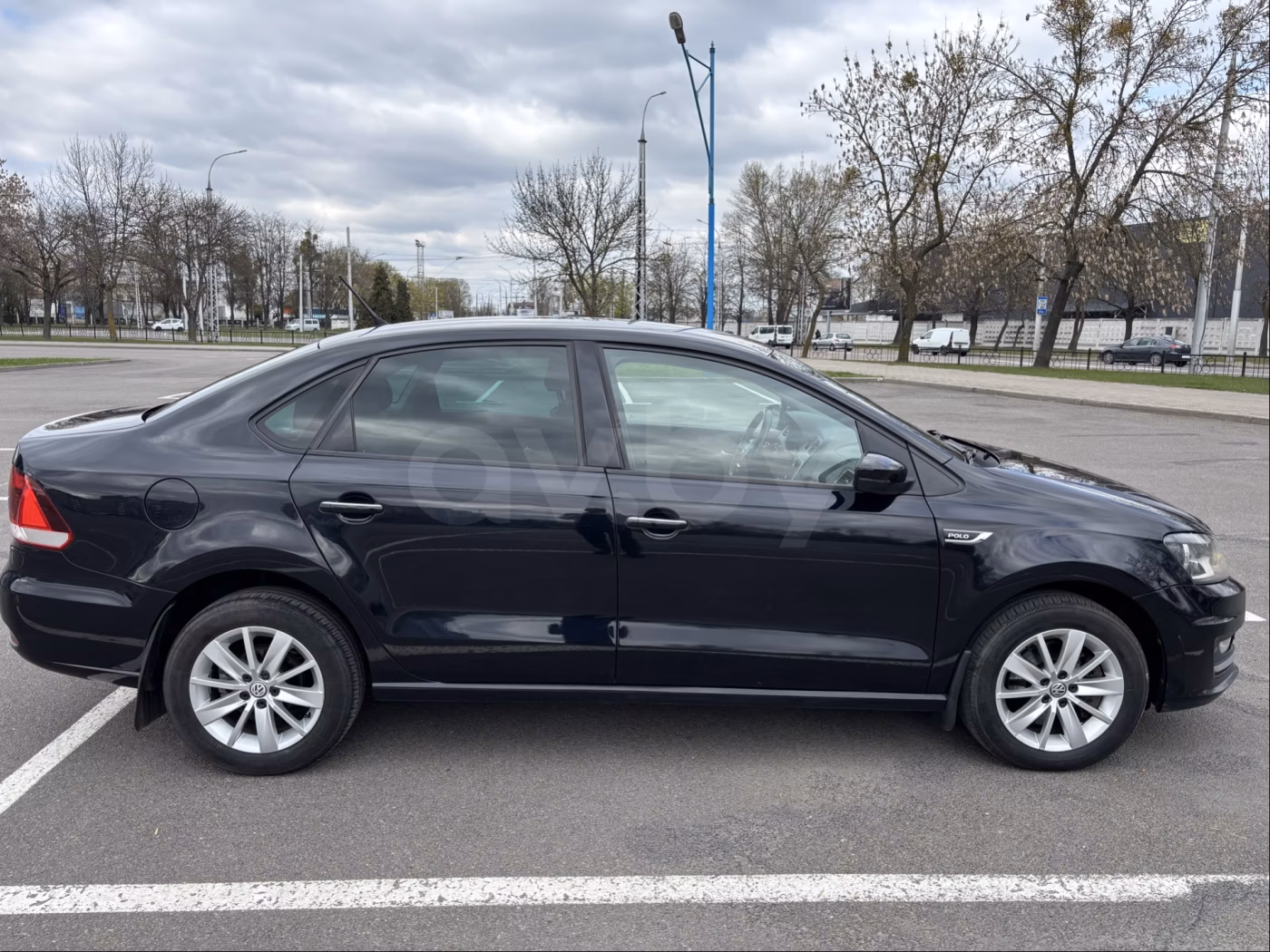 Volkswagen Polo Sedan фото 6