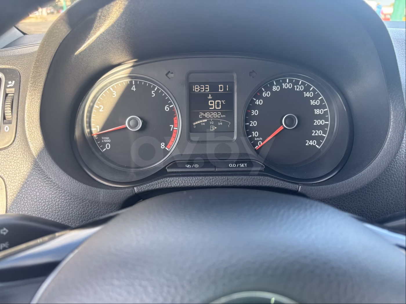 Volkswagen Polo Sedan фото 2