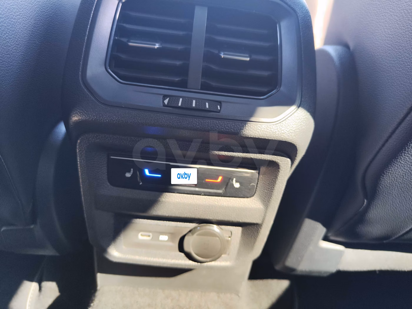 Volkswagen Tiguan фото 13