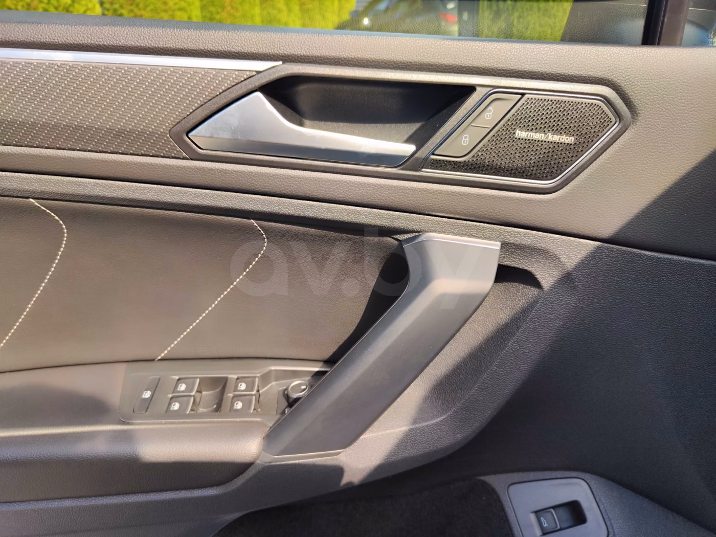 Volkswagen Tiguan фото 11