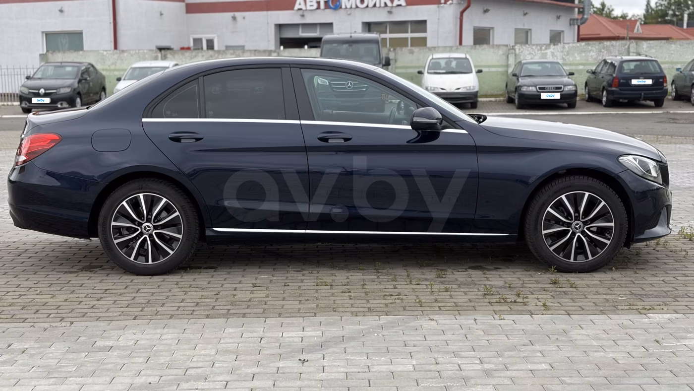 Mercedes-Benz C-Класс фото 6