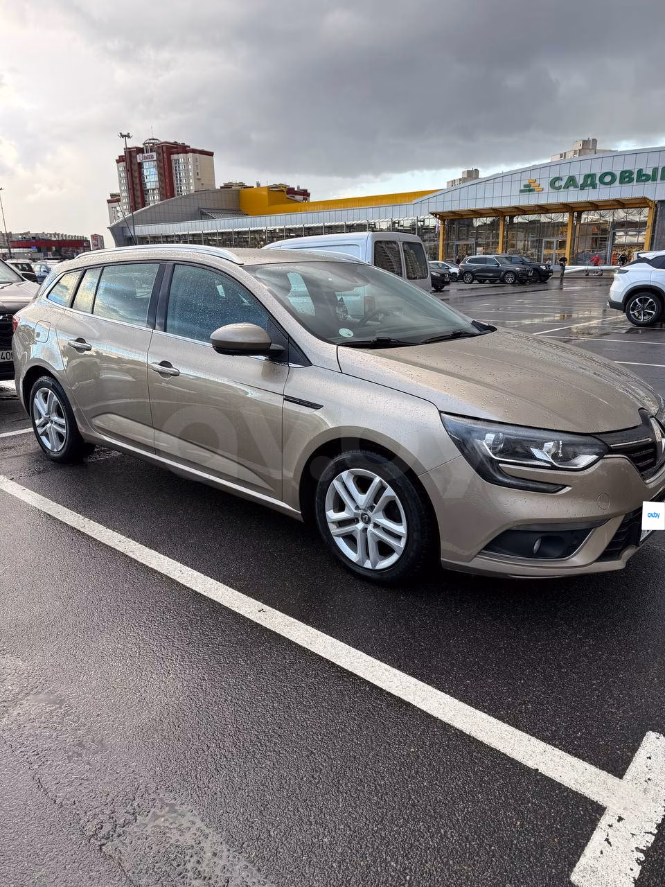 Renault Megane фото 2