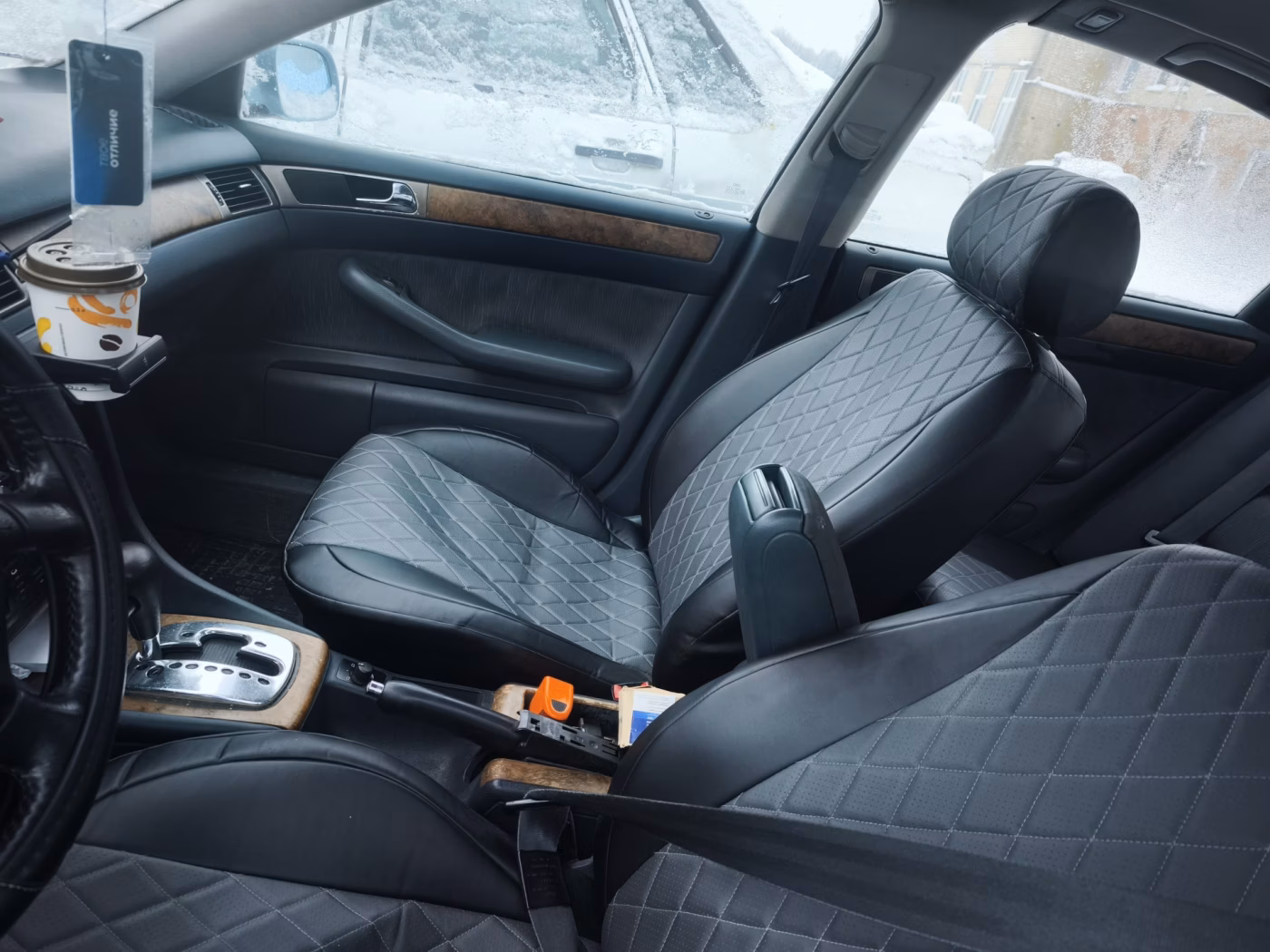Audi A6 фото 2