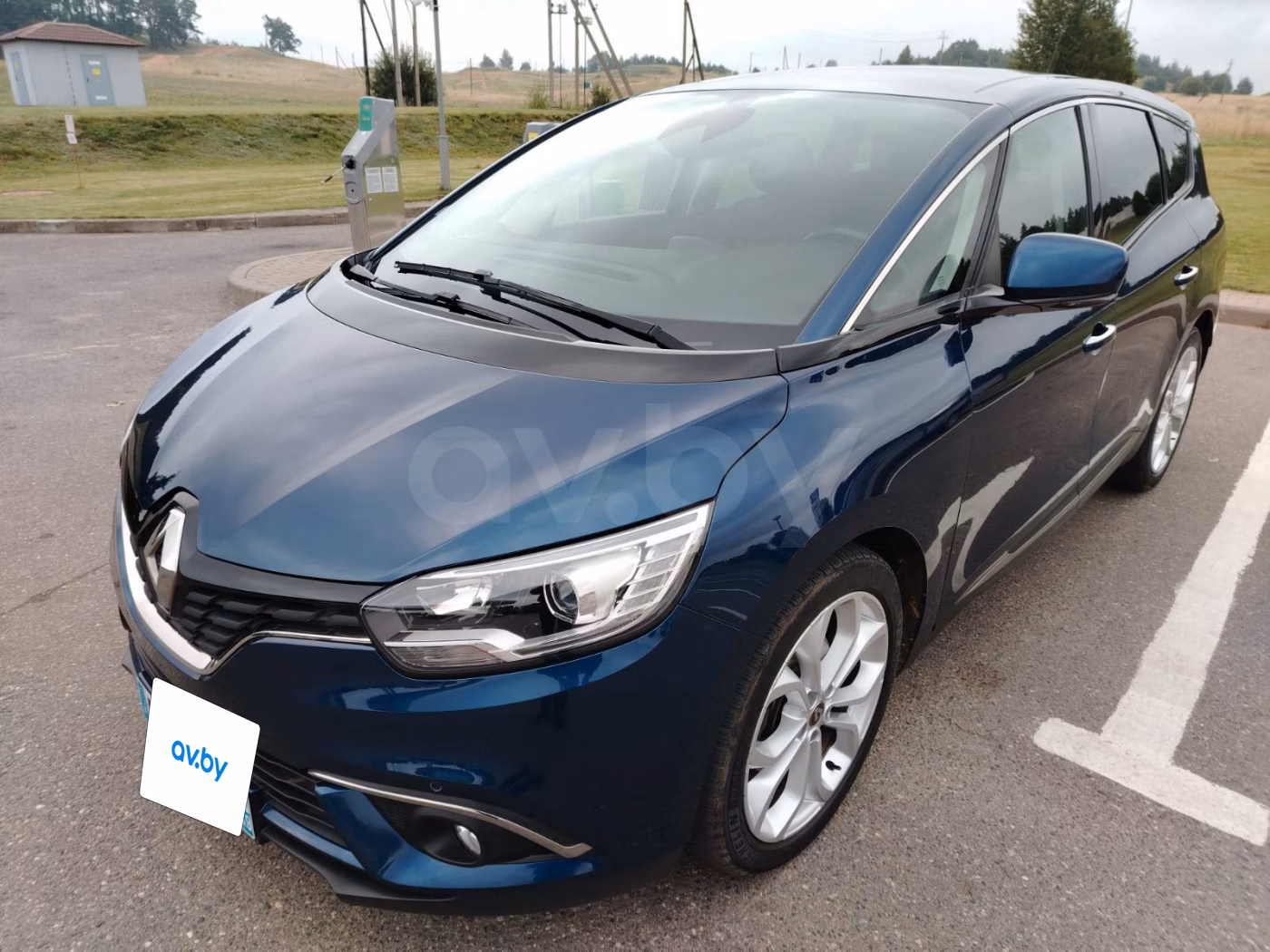 Renault Grand Scenic фото 13