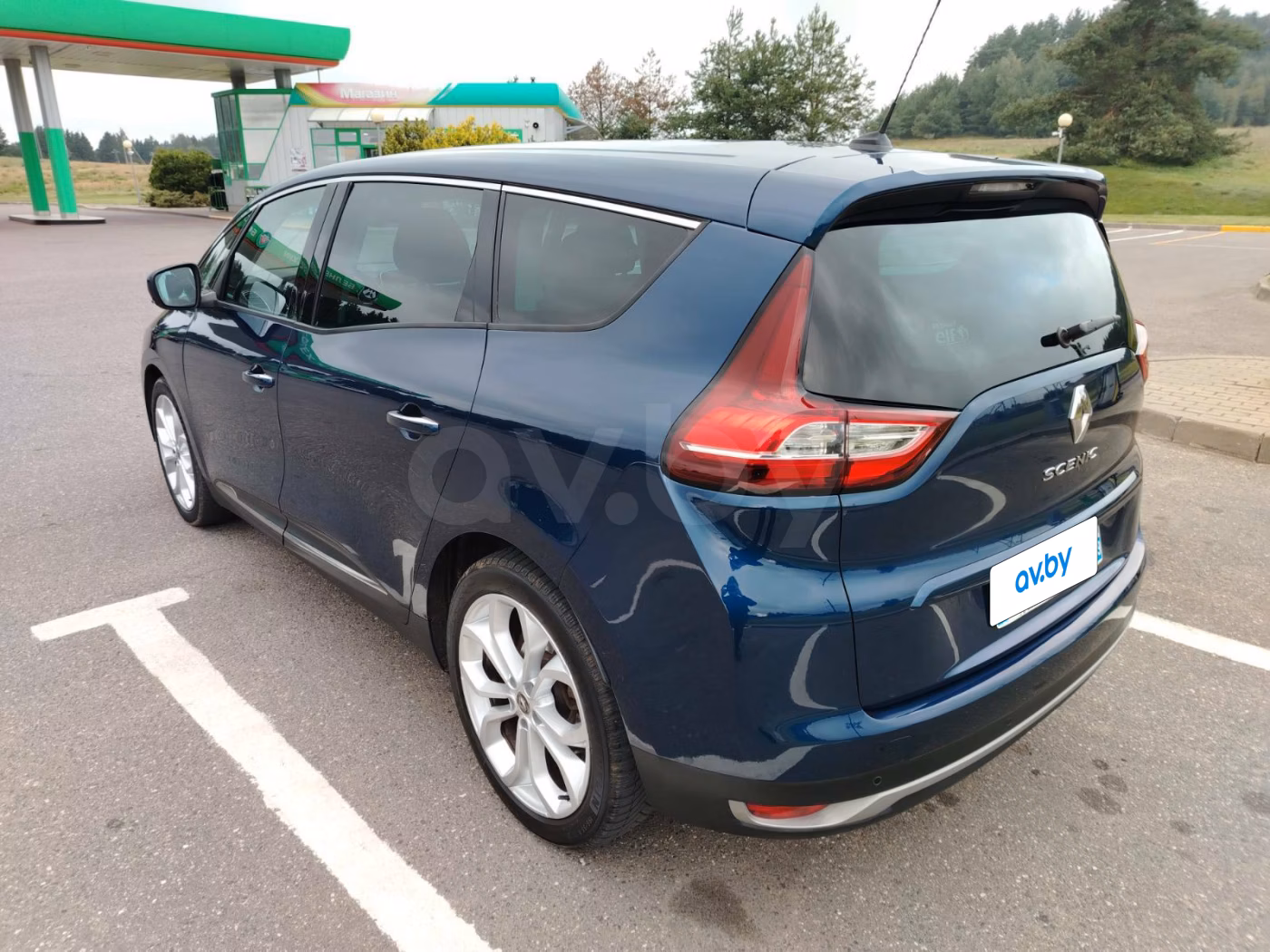 Renault Grand Scenic фото 6