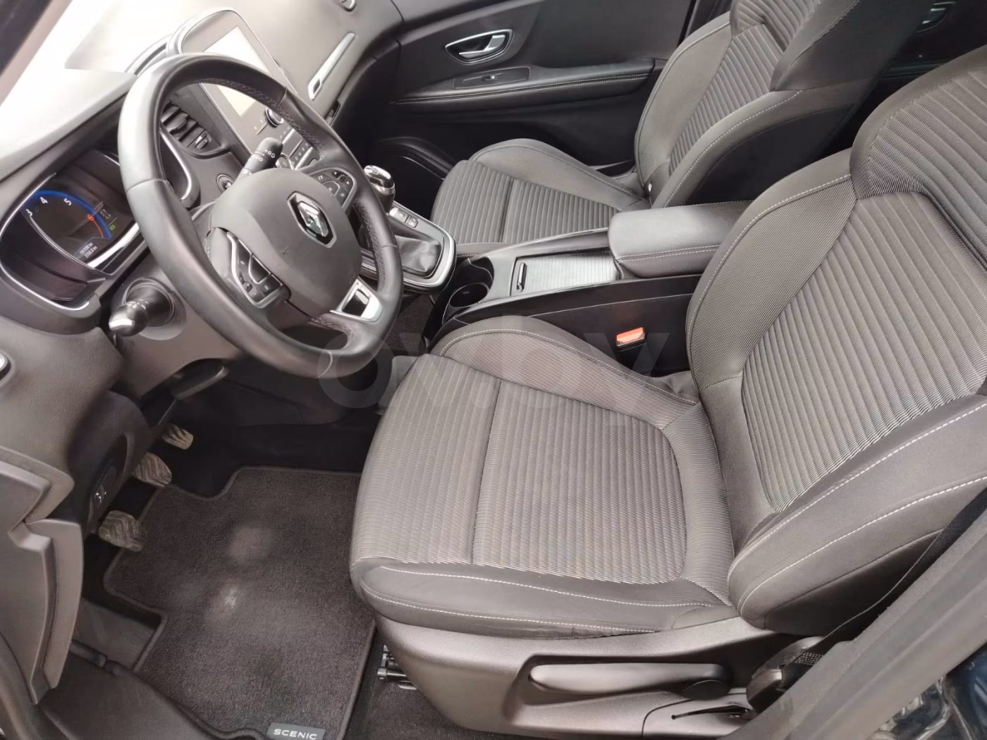 Renault Grand Scenic фото 19
