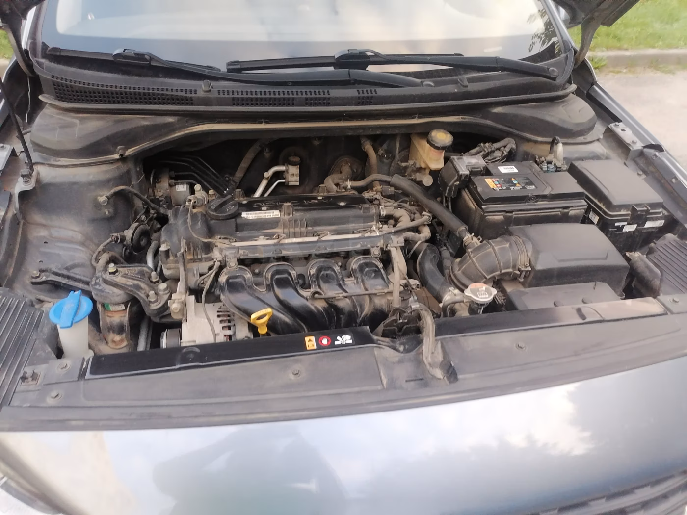 Hyundai Accent фото 5