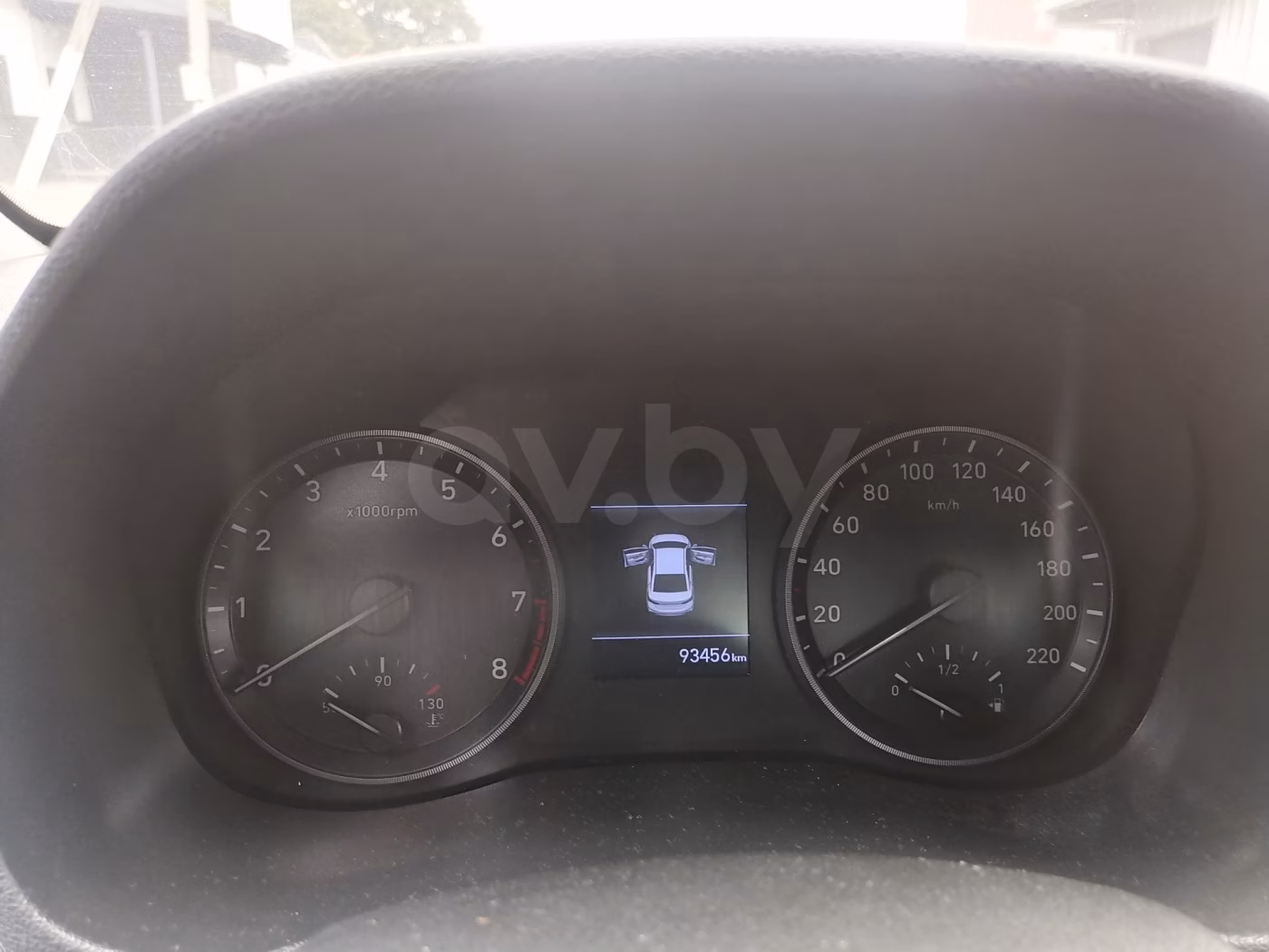 Hyundai Accent фото 6