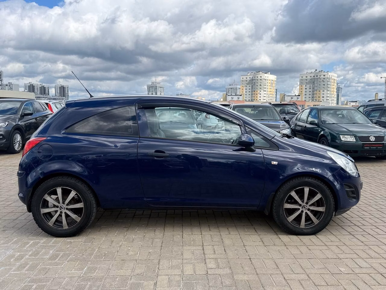 Opel Corsa фото 9