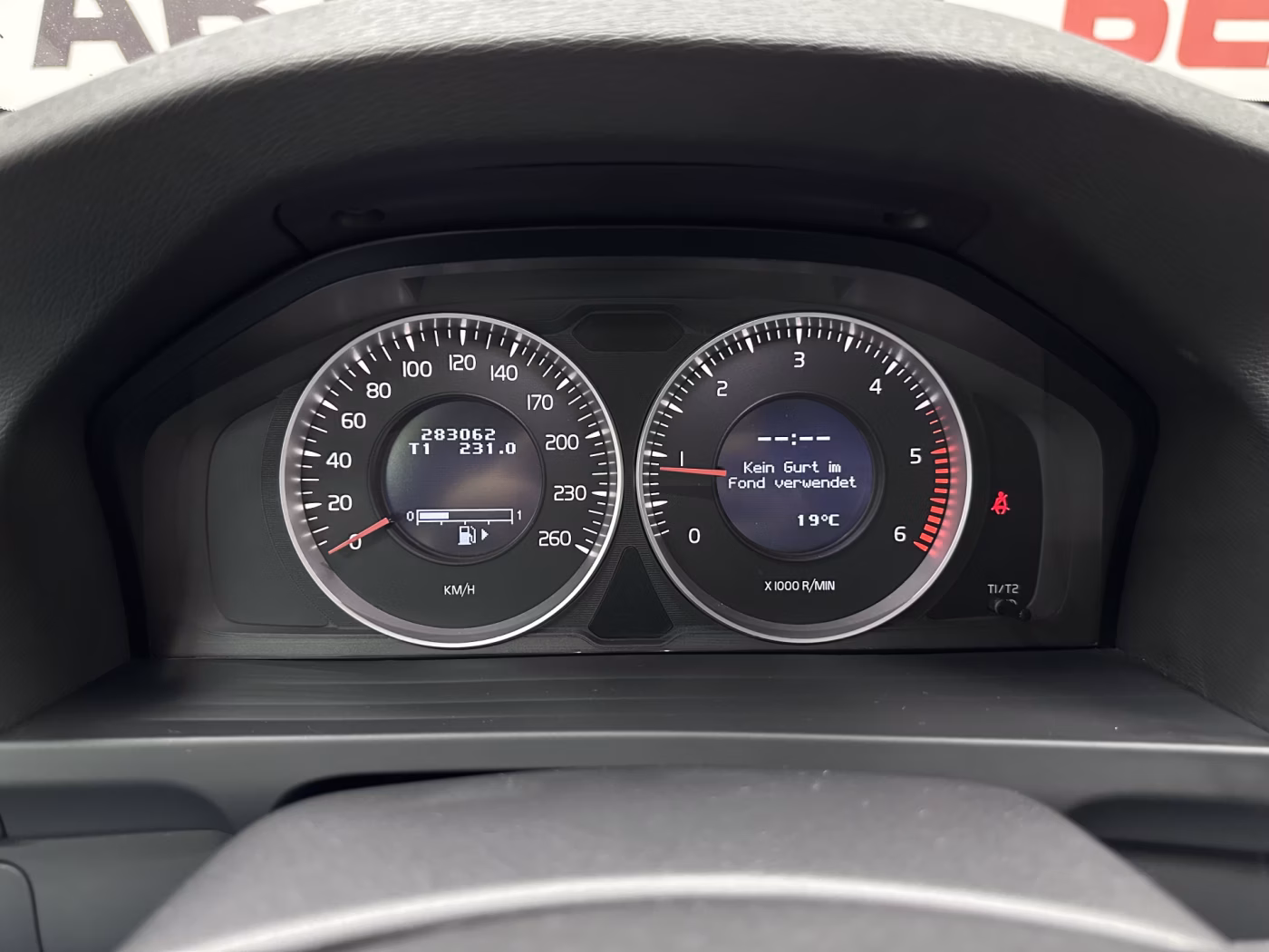 Volvo V60 фото 14