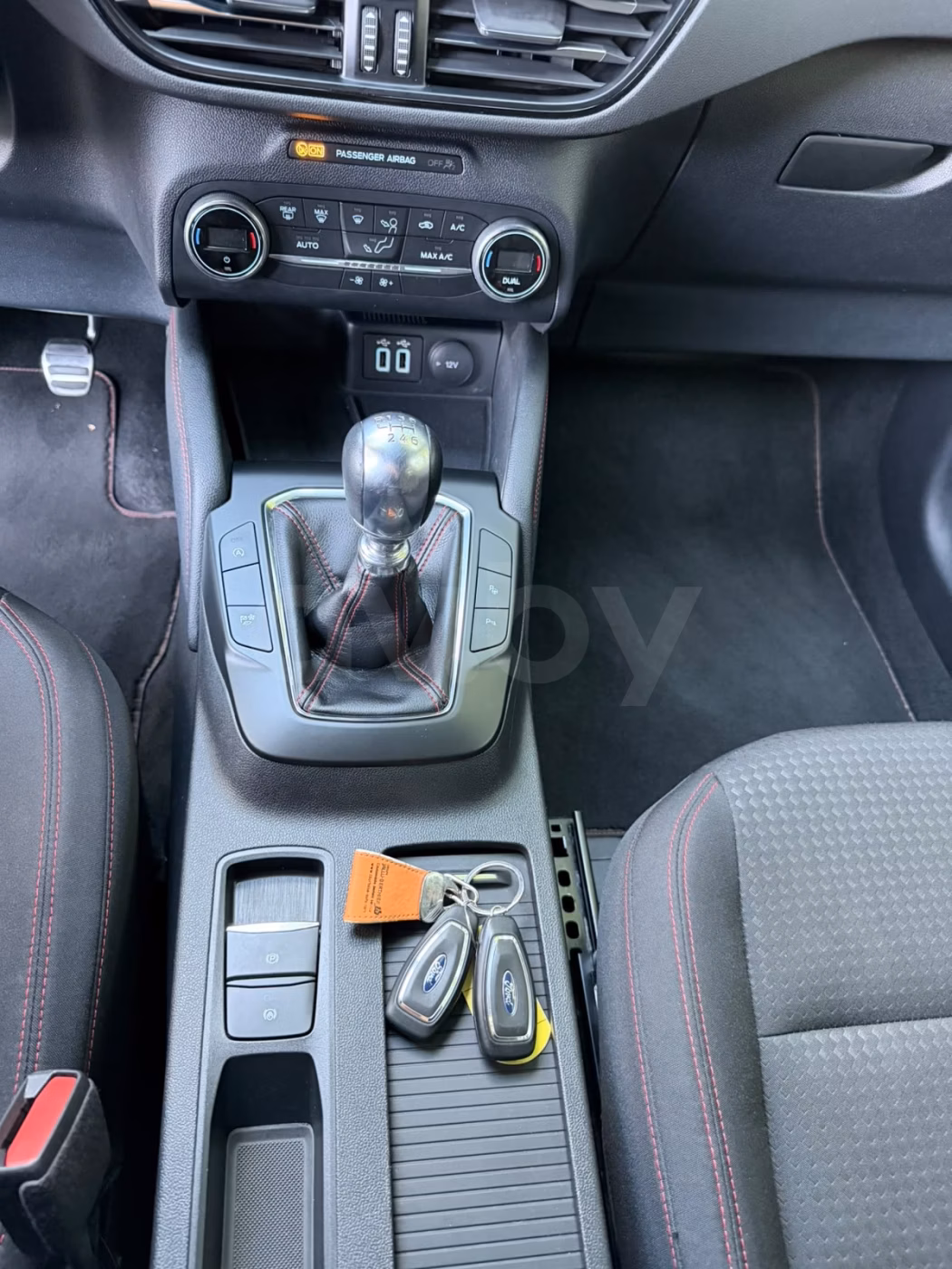 Ford Kuga фото 15