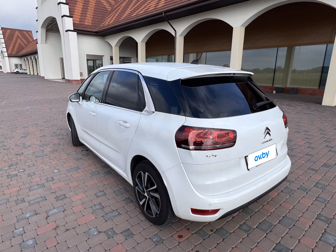 Citroen C4 Picasso фото 7
