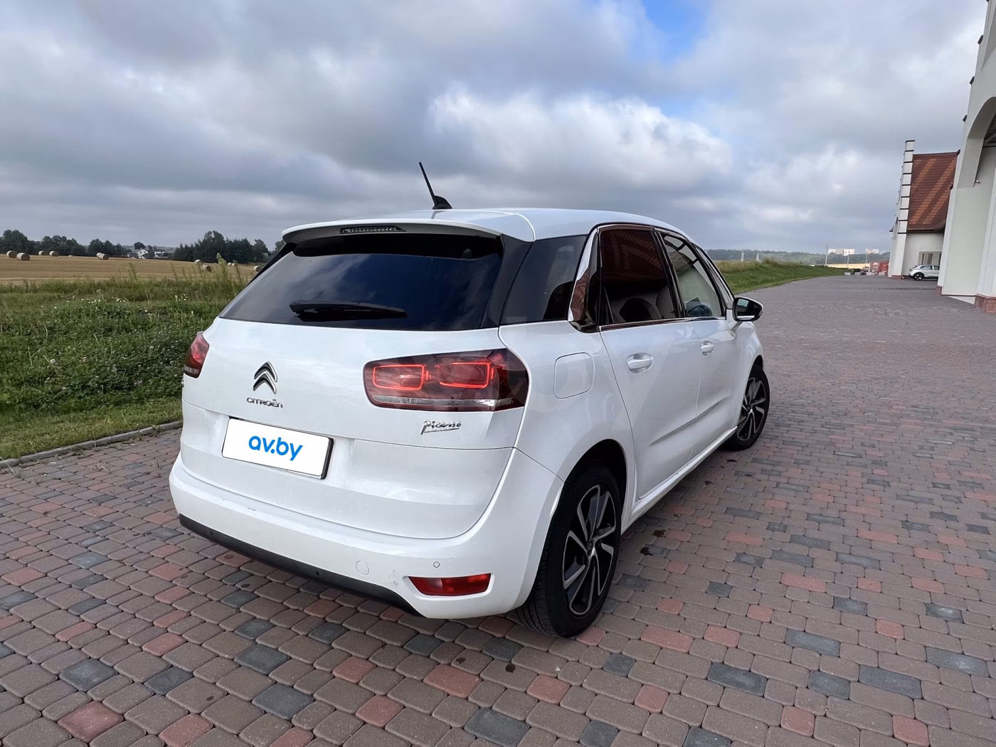 Citroen C4 Picasso фото 5