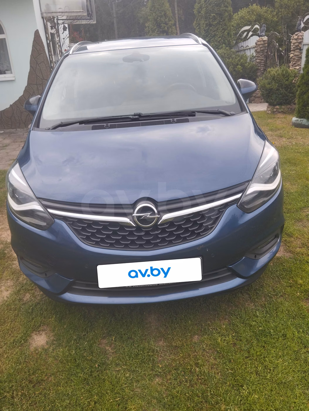 Opel Zafira фото 2