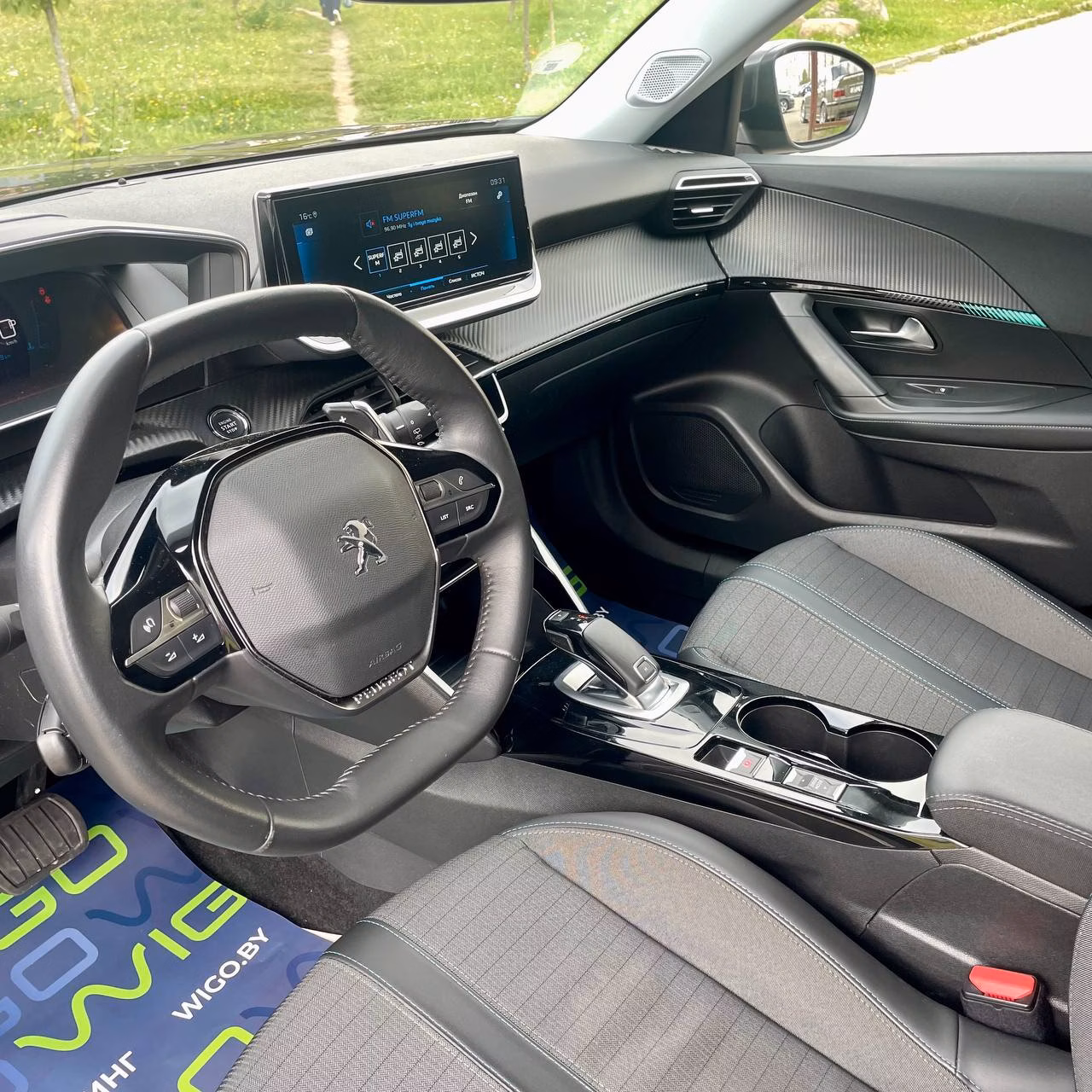 Peugeot 2008 фото 7