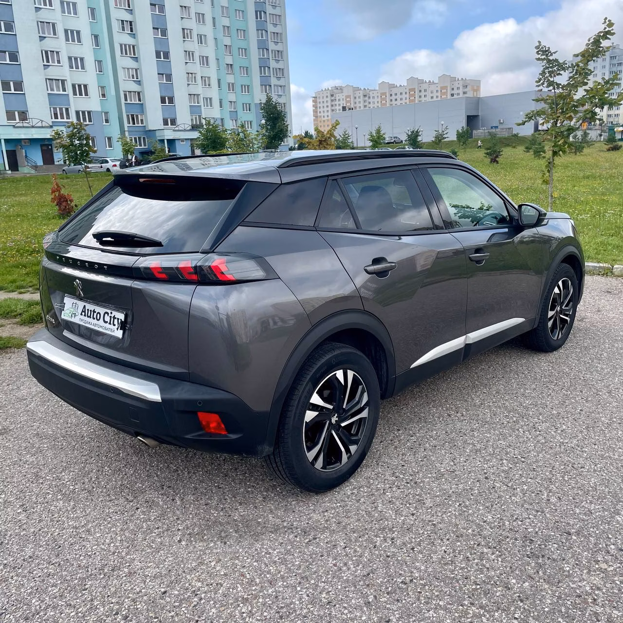 Peugeot 2008 фото 4