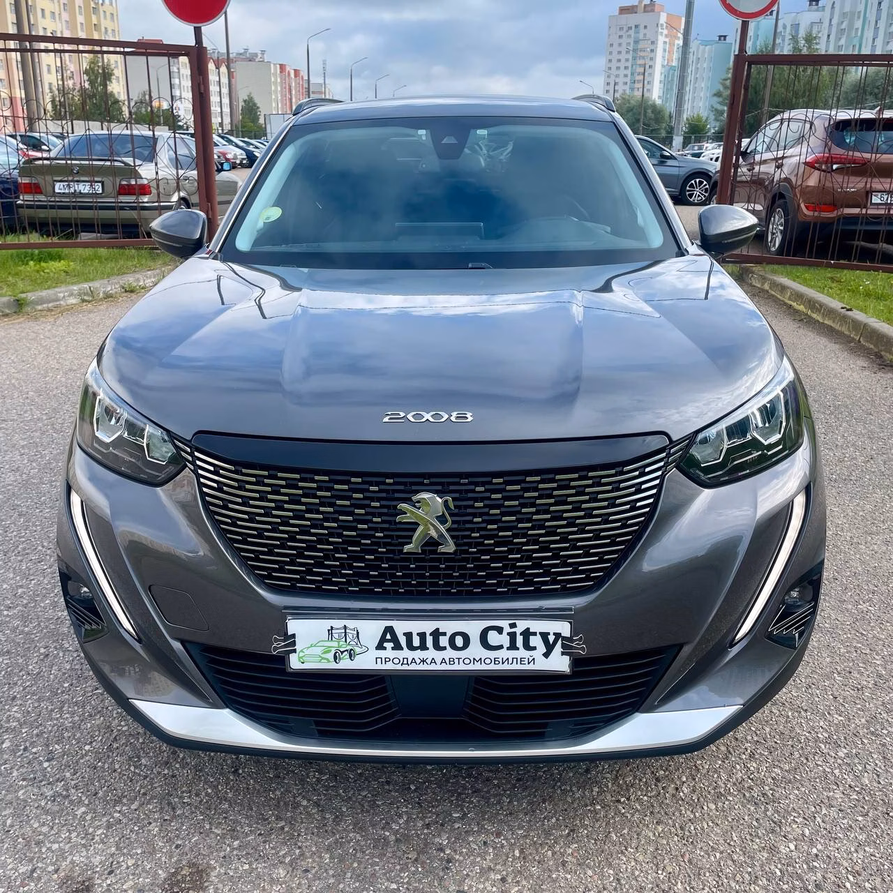Peugeot 2008 фото 2