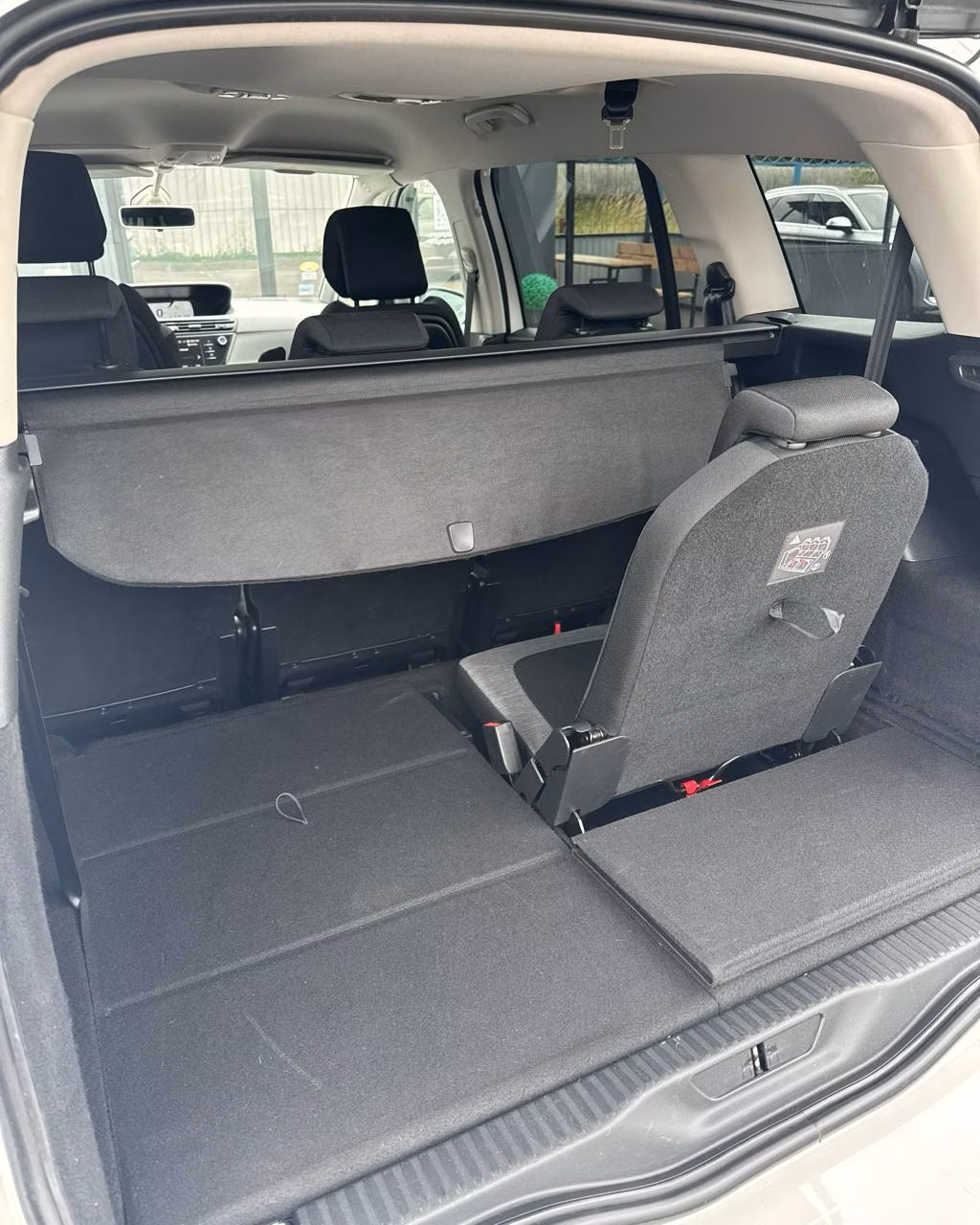 Citroen C4 Grand Spacetourer фото 14