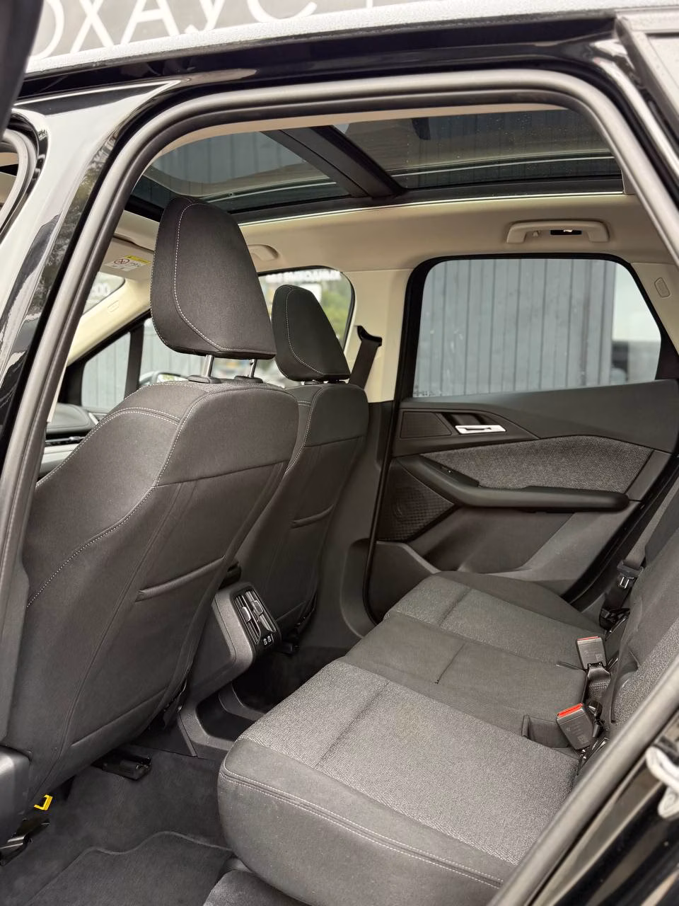 BMW 2 серия Active Tourer фото 9